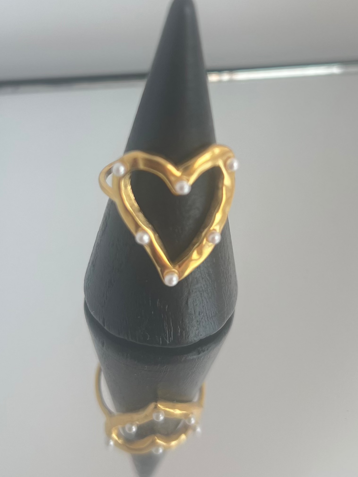 Anel Coração com Mini Pérolas