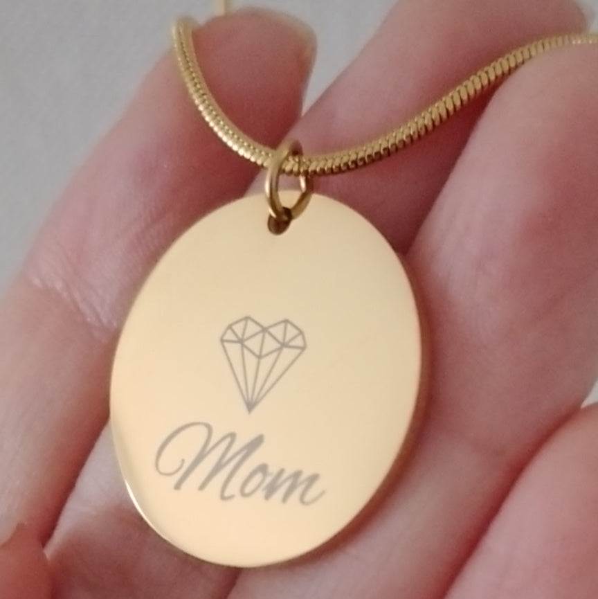 Colar Mom – Personalizado com Nome e Diamante em Coração