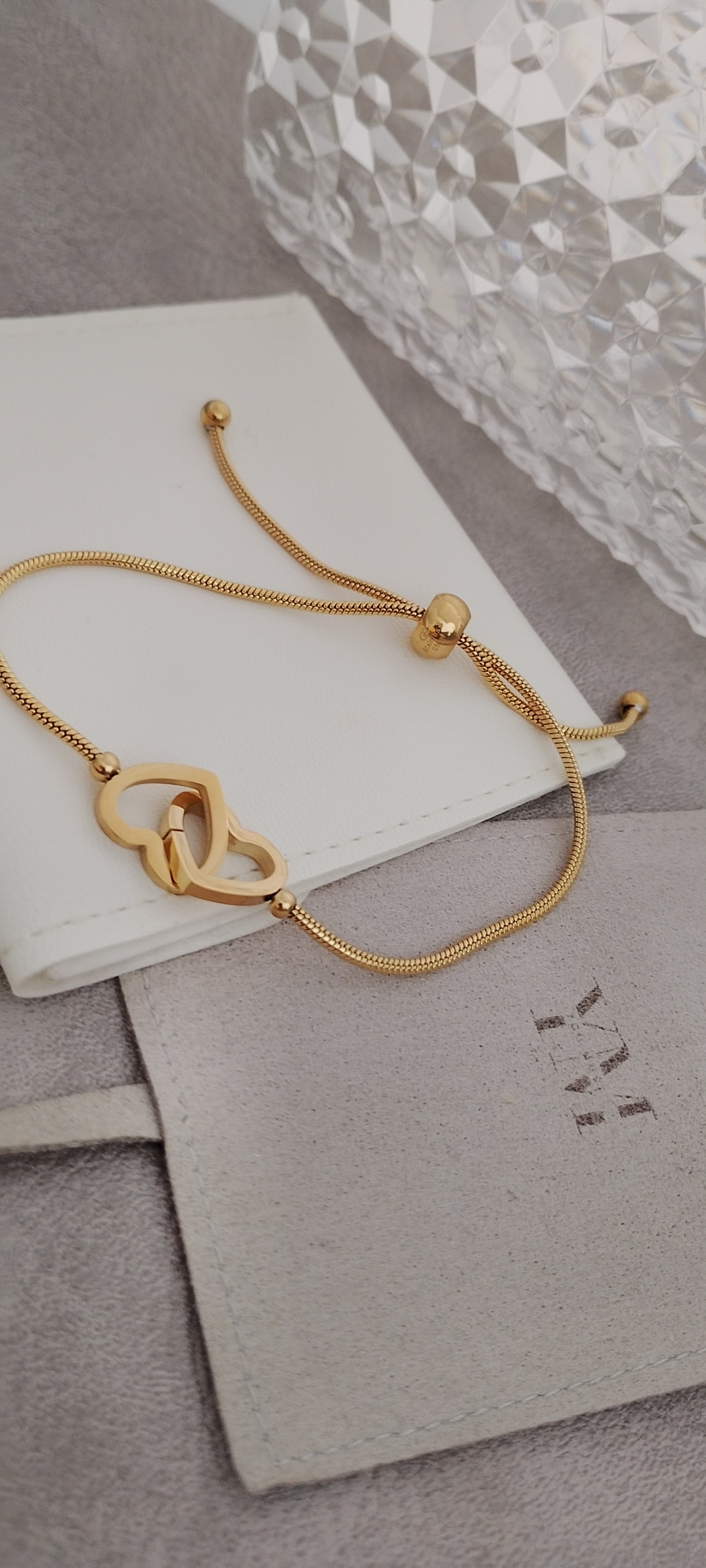 Pulseira Ajustável Corações Entrelaçados