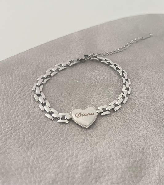 Pulseira Delicada com Coração e Nome Personalizado