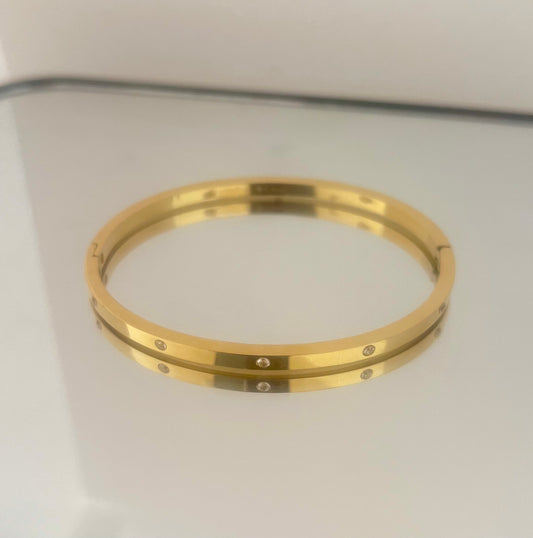 Pulseira Rígida Com Zircônias