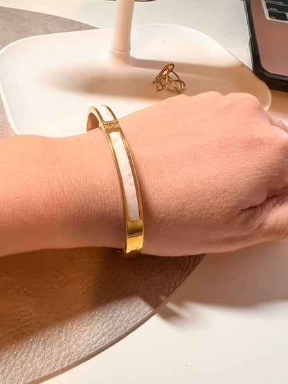 Pulseira madrepérola e zircónias