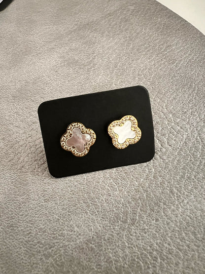 Brincos de Trevol com Zircônias Brilhantes